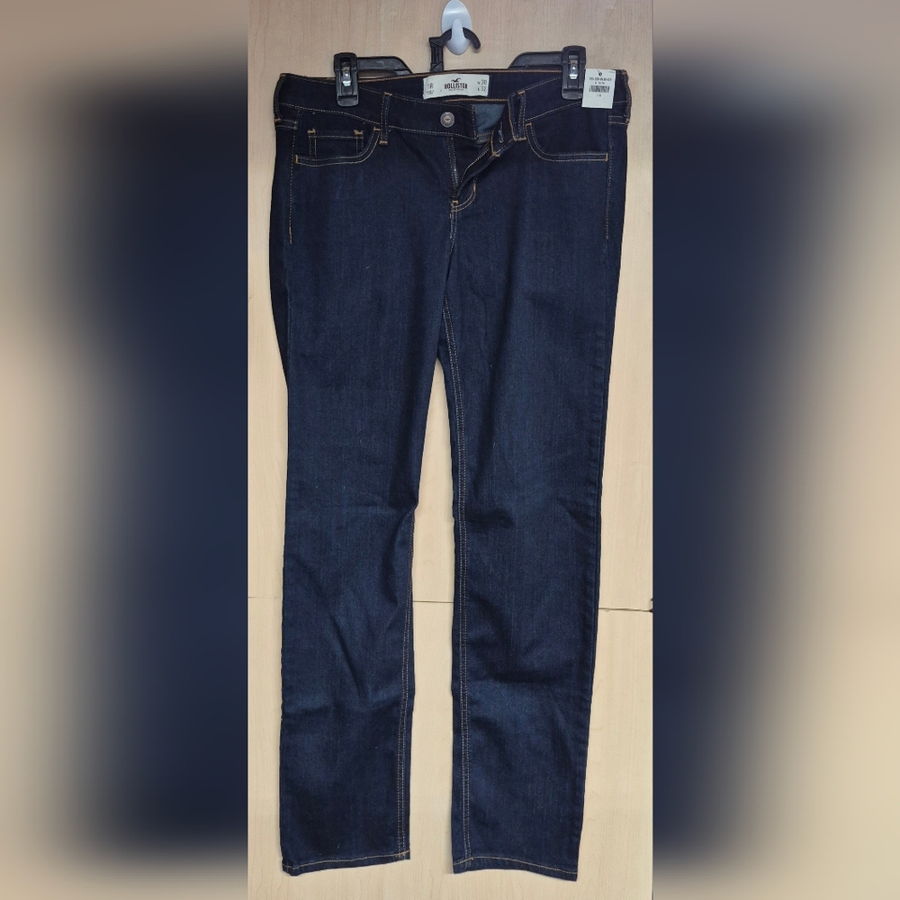 Hollister Skinny Dark Indigo Jeans with Yellow Stitching